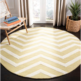 SAFAVIEH Handmade Cambridge Terttu Chevron Wool Rug