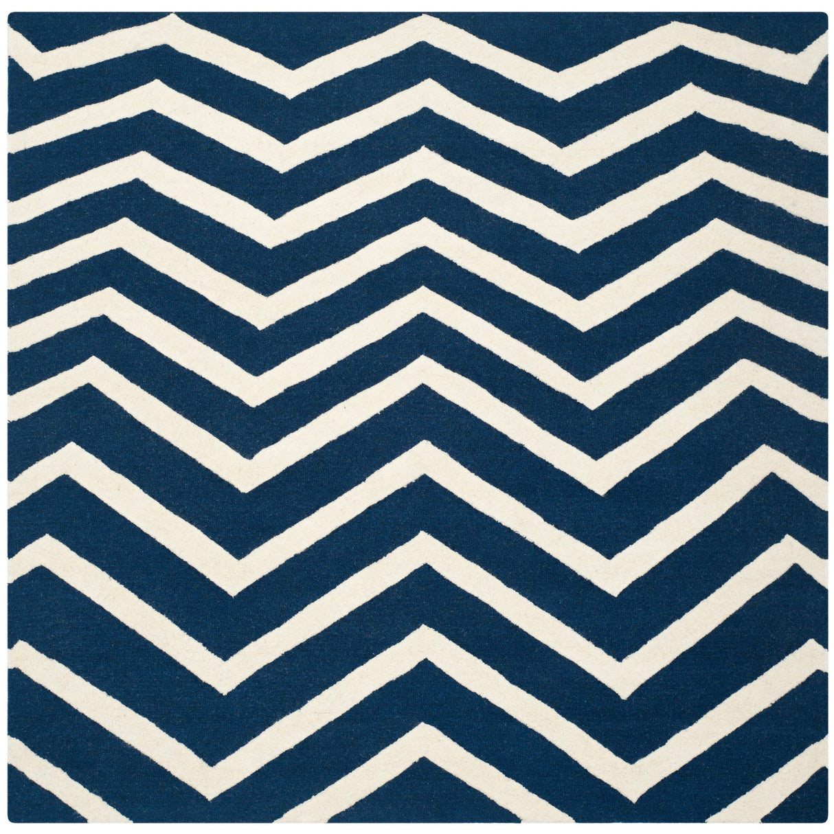 SAFAVIEH Handmade Cambridge Terttu Chevron Wool Rug