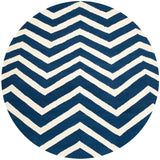 SAFAVIEH Handmade Cambridge Terttu Chevron Wool Rug