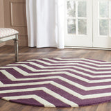 SAFAVIEH Handmade Cambridge Terttu Chevron Wool Rug