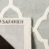 SAFAVIEH Handmade Cambridge Tinca Modern Moroccan Wool Rug