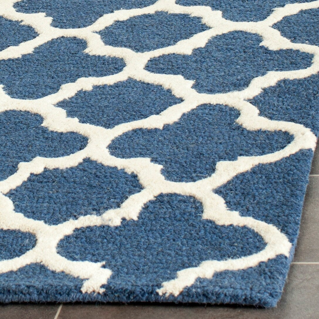 SAFAVIEH Handmade Cambridge Touria Modern Moroccan Wool Rug