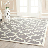 SAFAVIEH Handmade Cambridge Trudie Geometric Wool Rug