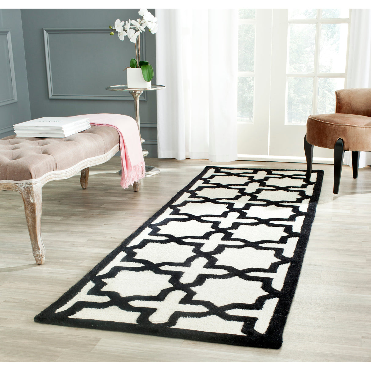 SAFAVIEH Handmade Cambridge Trudie Geometric Wool Rug