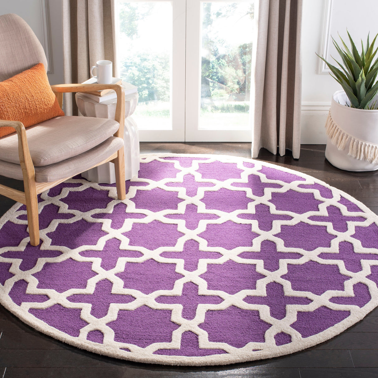 SAFAVIEH Handmade Cambridge Trudie Geometric Wool Rug