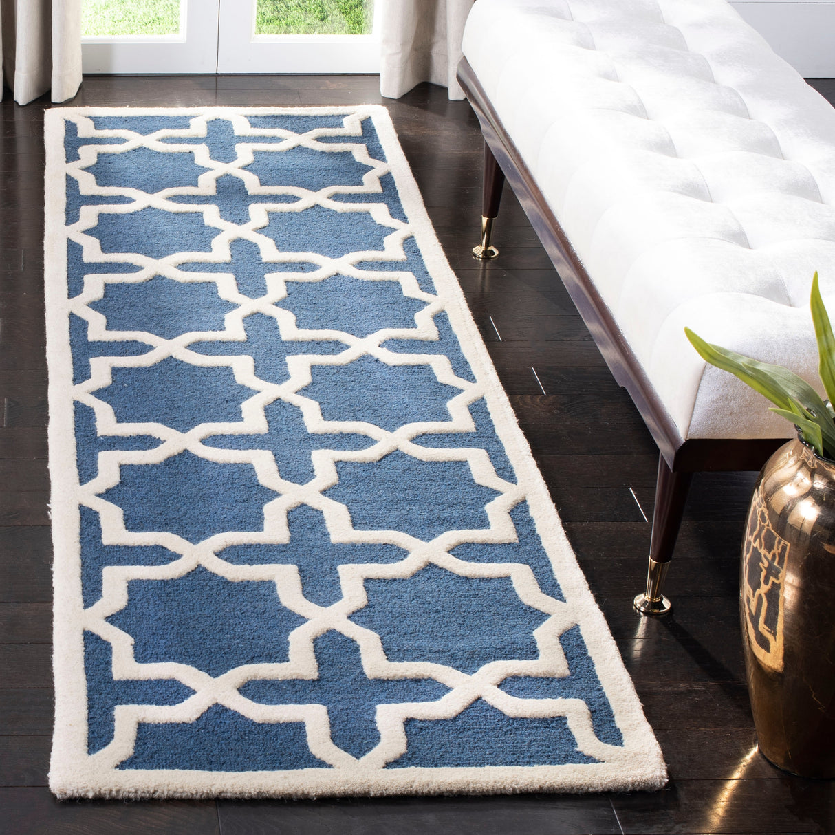 SAFAVIEH Handmade Cambridge Trudie Geometric Wool Rug