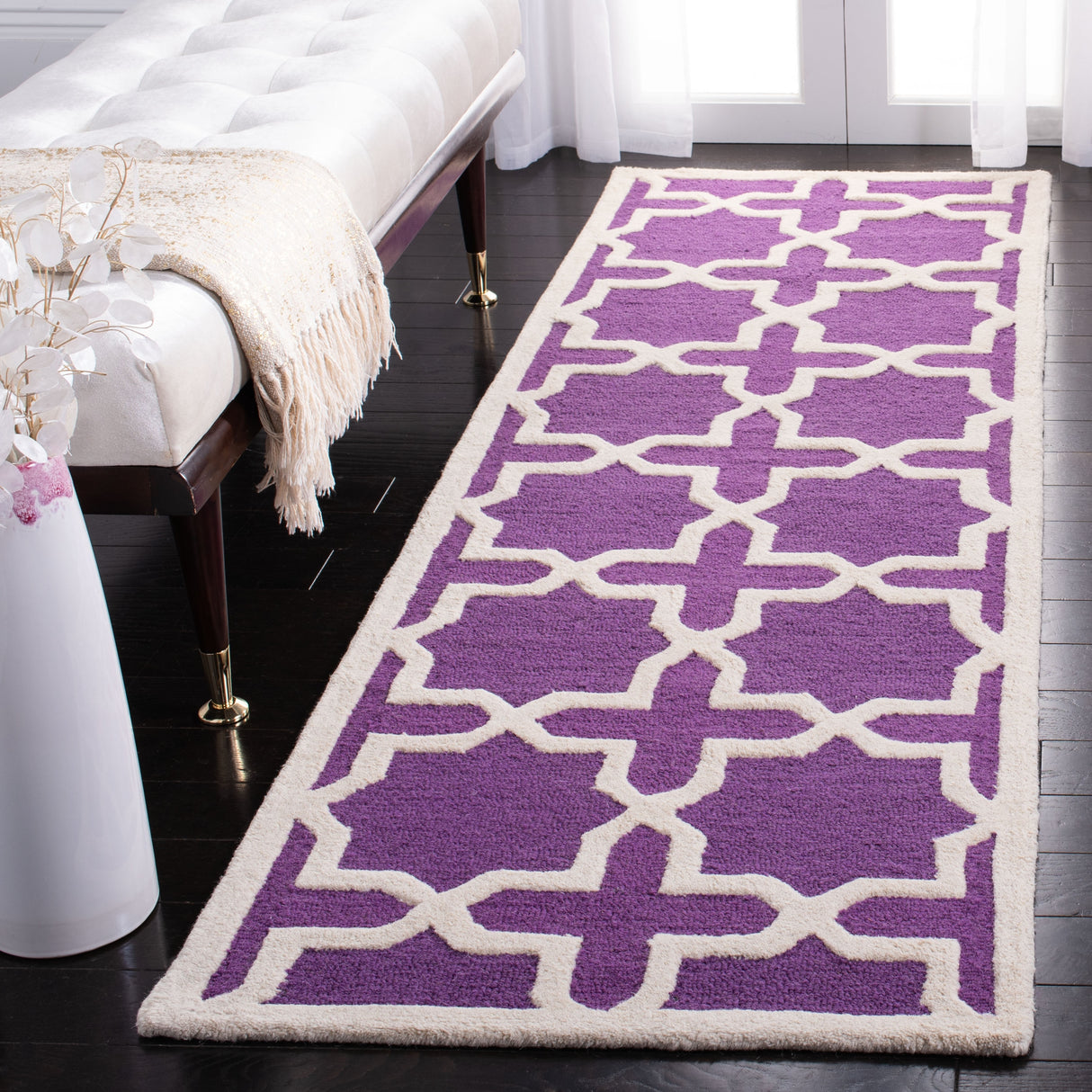 SAFAVIEH Handmade Cambridge Trudie Geometric Wool Rug