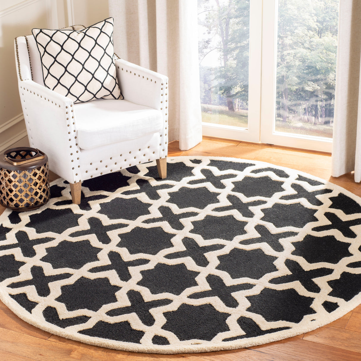 SAFAVIEH Handmade Cambridge Trudie Geometric Wool Rug