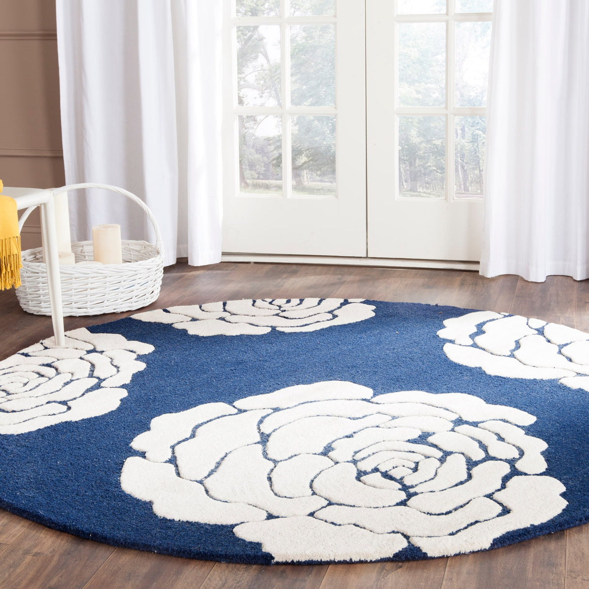 SAFAVIEH Handmade Cambridge Vince Modern Wool Rug