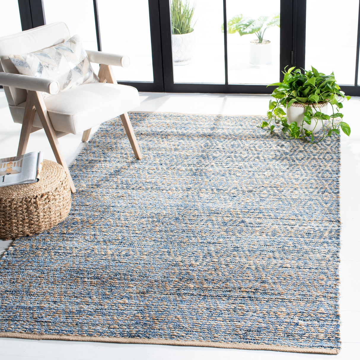 SAFAVIEH Handmade Cape Cod Irenea Coastal Jute Rug