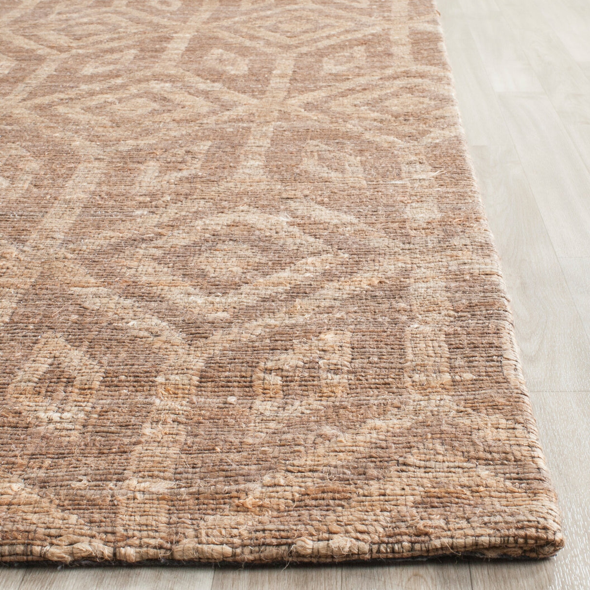 SAFAVIEH Handmade Cape Cod Nafissa Coastal Jute Rug