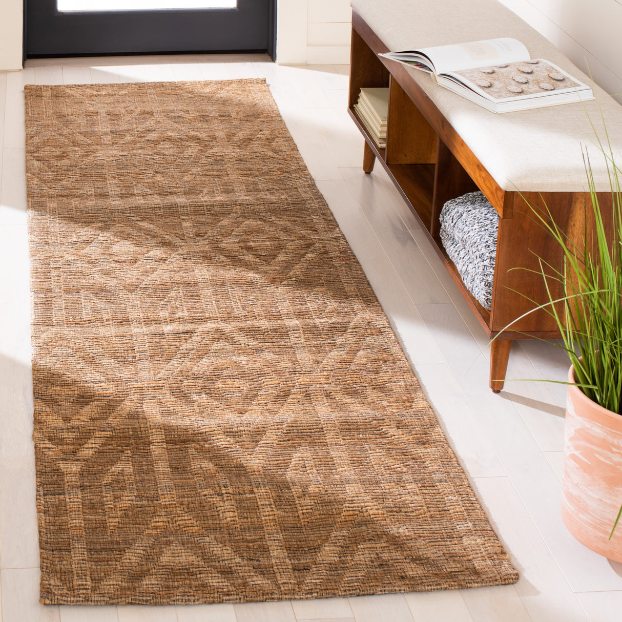 SAFAVIEH Handmade Cape Cod Nafissa Coastal Jute Rug