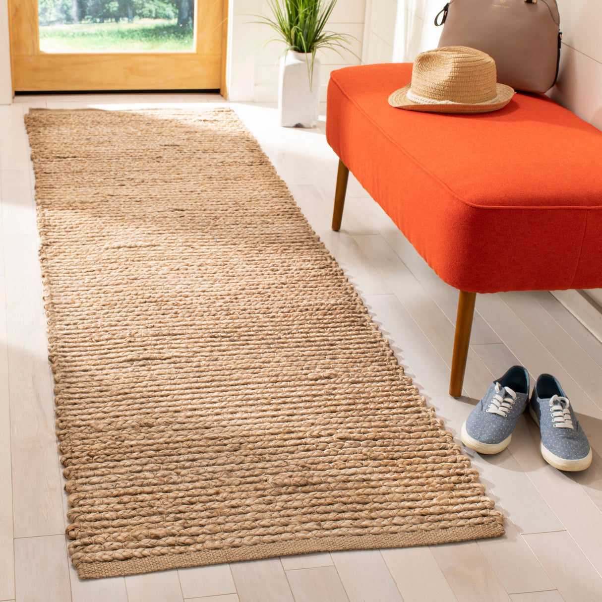 SAFAVIEH Handmade Cape Cod Neelu Coastal Jute Rug