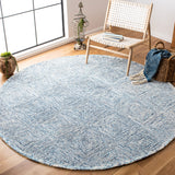 SAFAVIEH Handmade Capri Blathnaid Contemporary Wool Rug