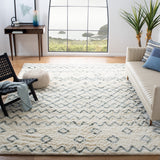 SAFAVIEH Handmade Casablanca Shag Dalma Tribal Wool Rug