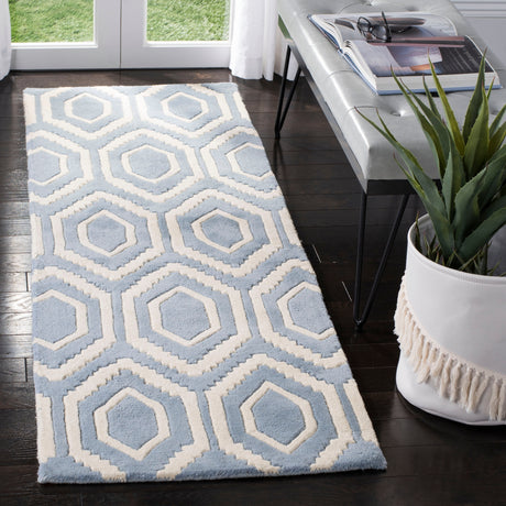 SAFAVIEH Handmade Chatham Altrud Moroccan Modern Wool Rug