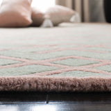 SAFAVIEH Handmade Chatham Hildred Modern Moroccan Wool Rug