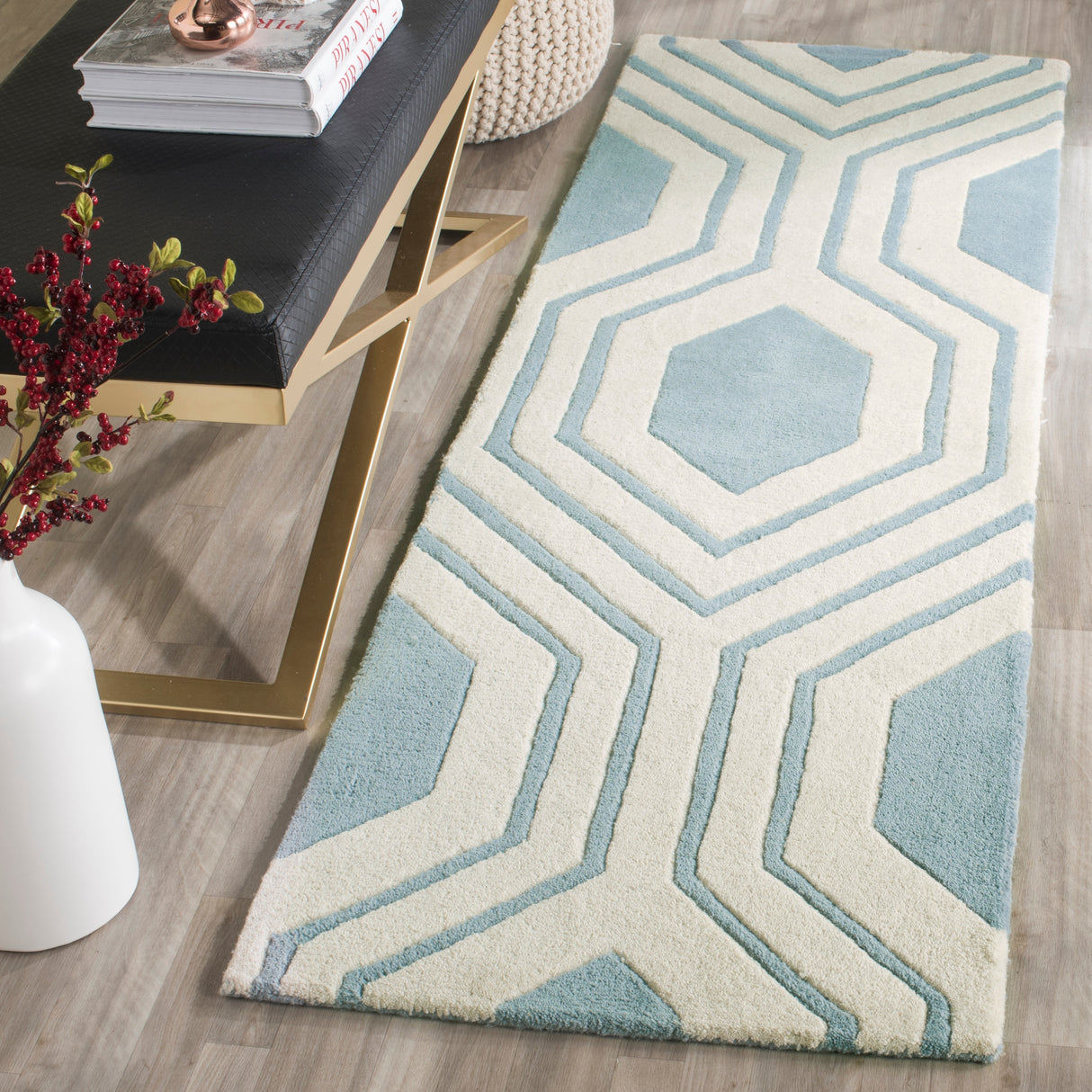 SAFAVIEH Handmade Chatham Kitt Modern Wool Rug