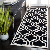 SAFAVIEH Handmade Chatham Sieghilde Modern Moroccan Wool Rug