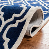 SAFAVIEH Handmade Chatham Sieghilde Modern Moroccan Wool Rug