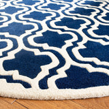 SAFAVIEH Handmade Chatham Sieghilde Modern Moroccan Wool Rug