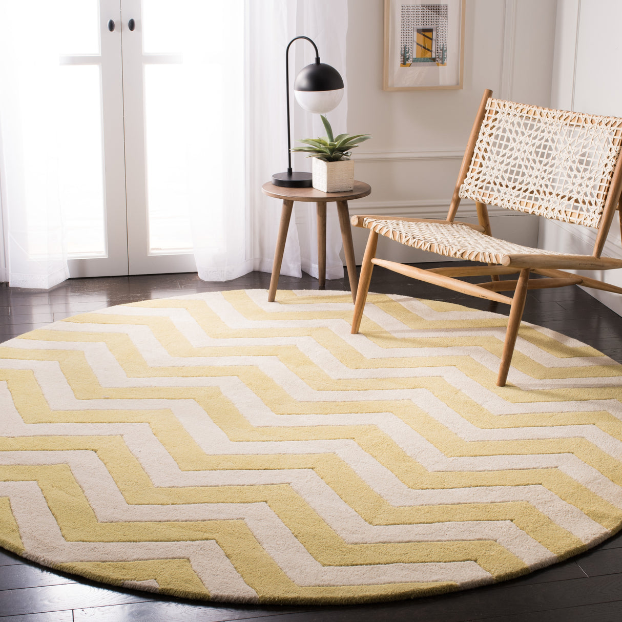 SAFAVIEH Handmade Chatham Traudel Modern Moroccan Wool Rug