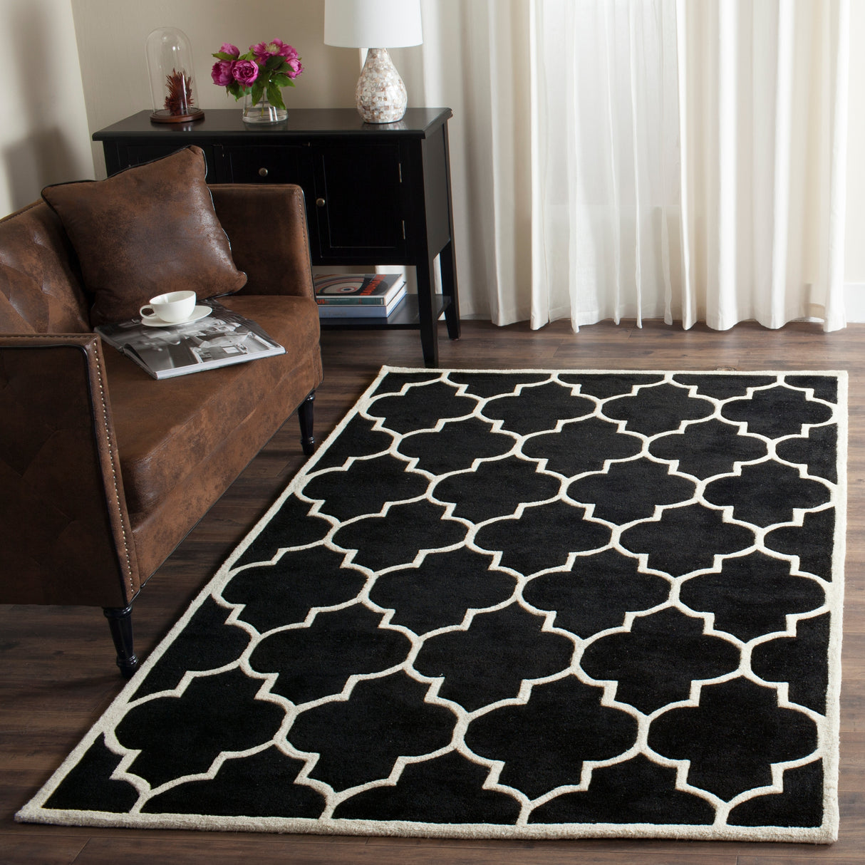 SAFAVIEH Handmade Chatham Vally Modern Moroccan Wool Rug