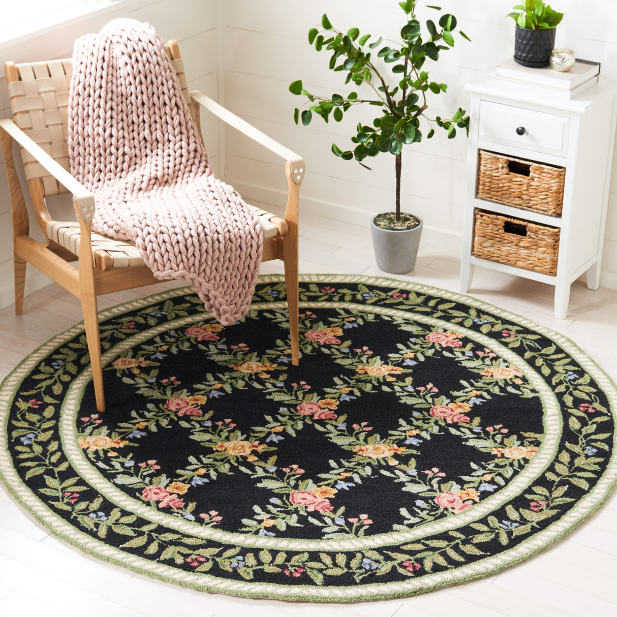 SAFAVIEH Handmade Chelsea Gulser Trellis French Country Wool Rug