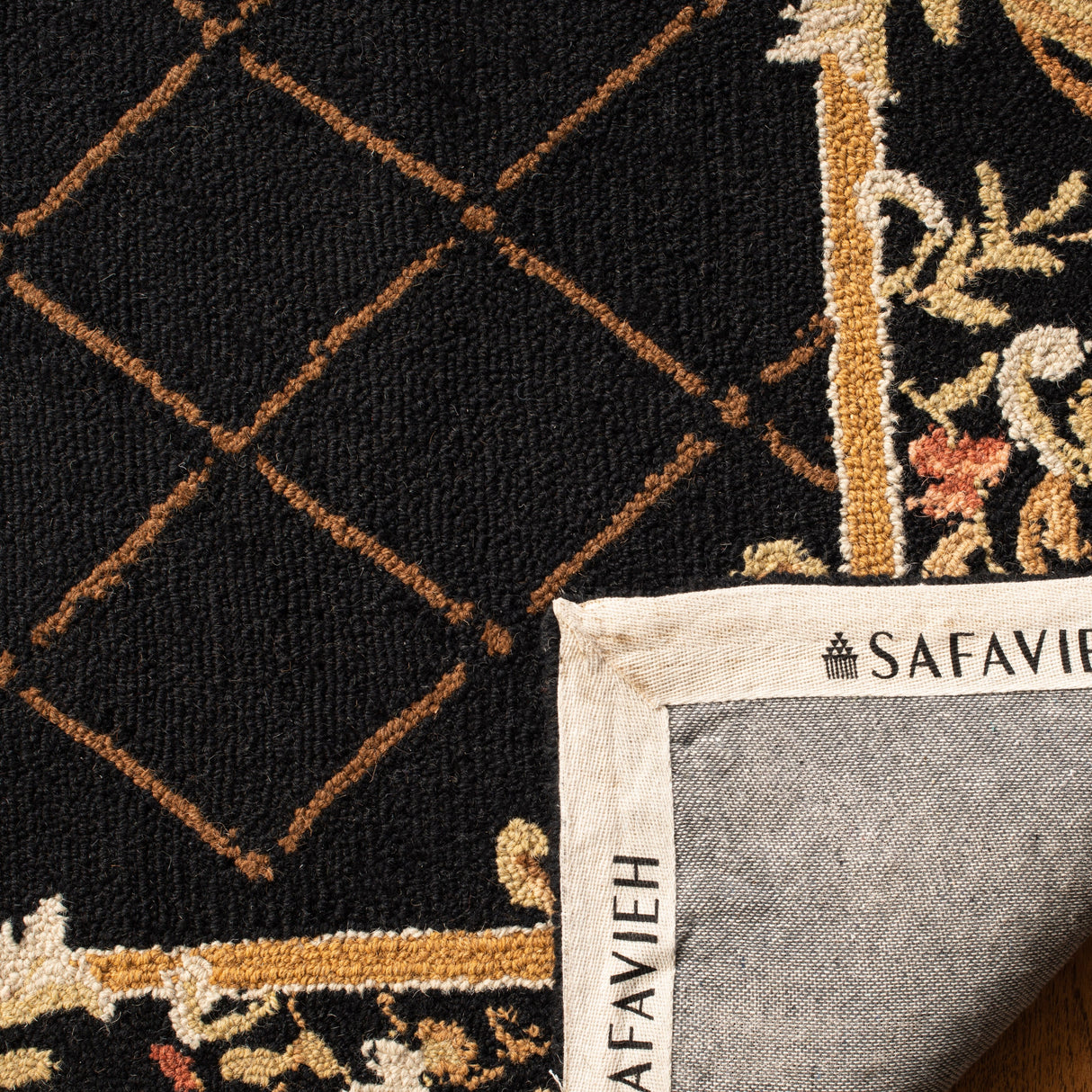 SAFAVIEH Handmade Chelsea Hasime French Country Wool Rug