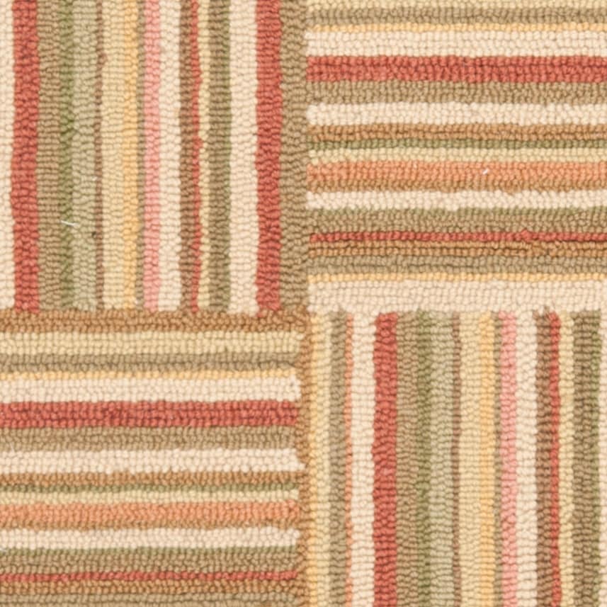 SAFAVIEH Handmade Chelsea Nayeli French Country Wool Rug