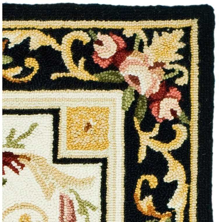 SAFAVIEH Handmade Chelsea Sangita French Country Wool Rug