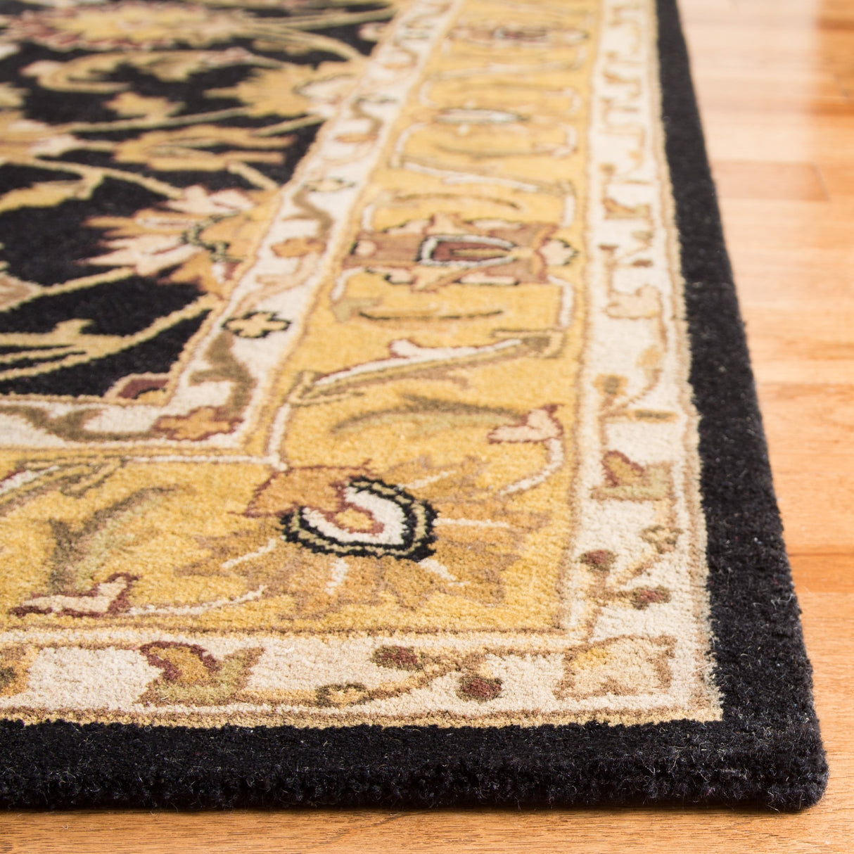 SAFAVIEH Handmade Classic Domiziana Traditional Oriental Wool Rug