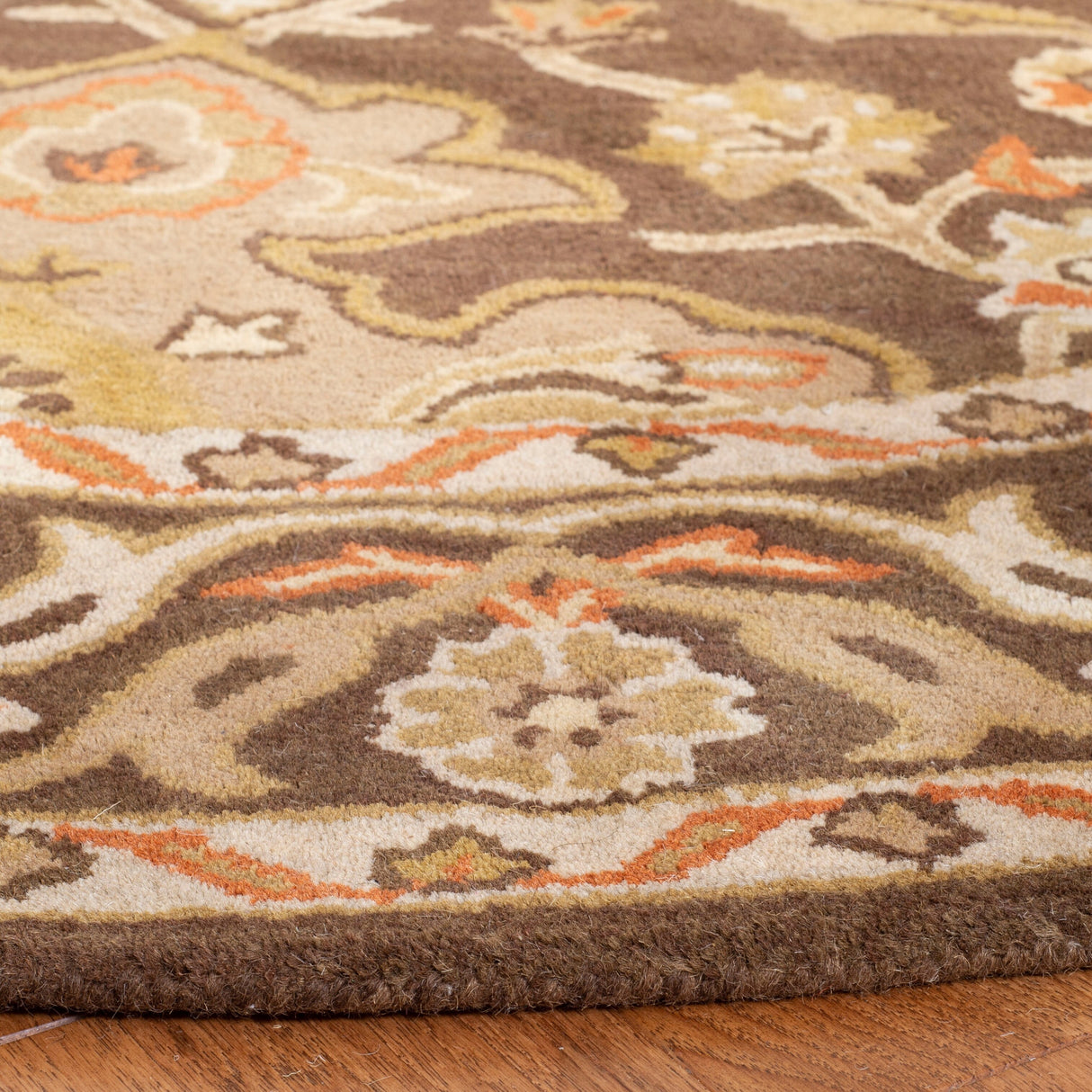 SAFAVIEH Handmade Classic Ingelotte Traditional Oriental Wool Rug