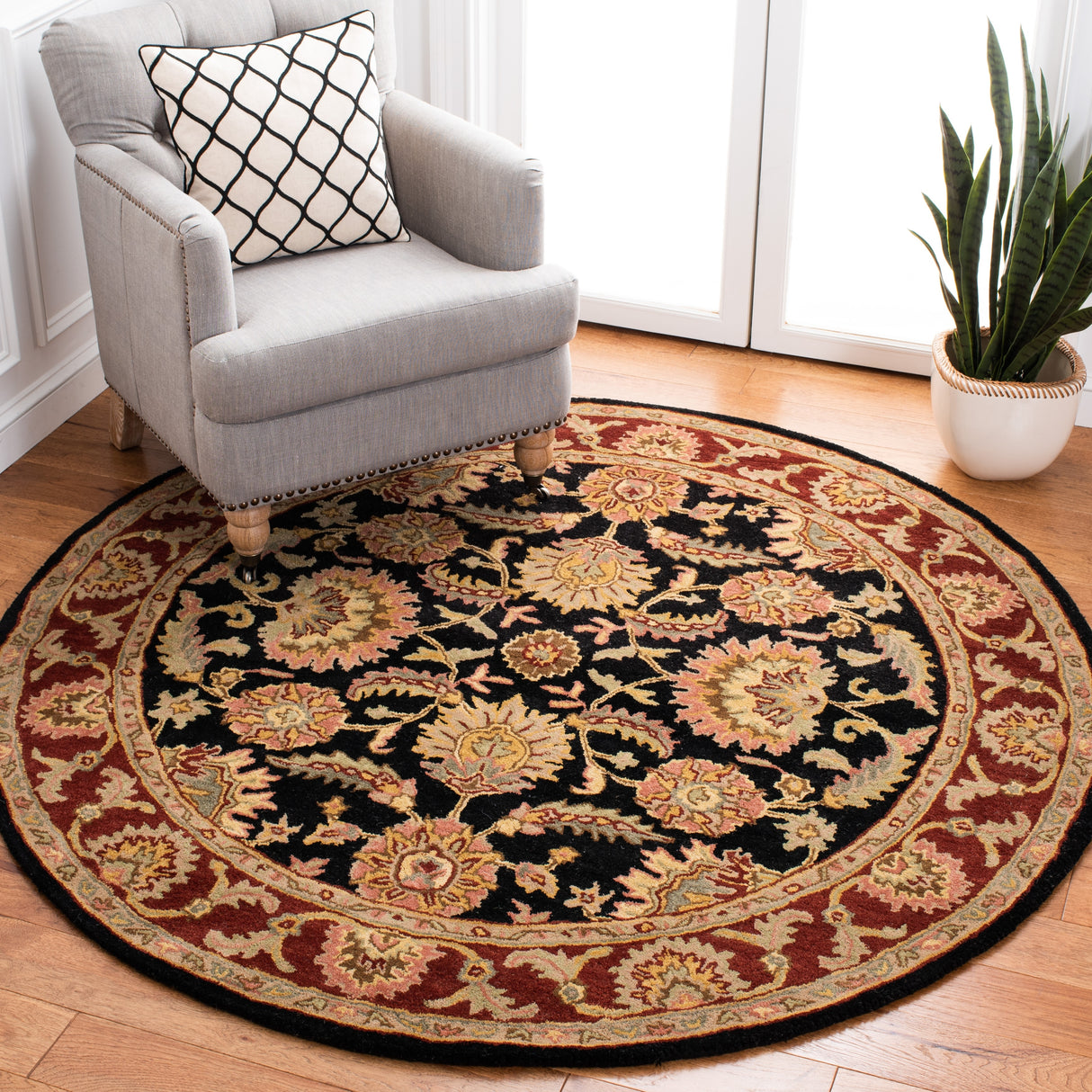 SAFAVIEH Handmade Classic Juliya Traditional Oriental Wool Rug