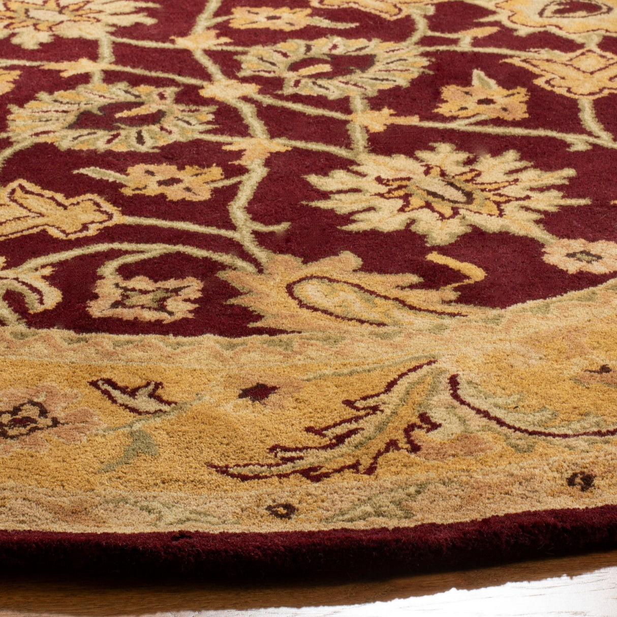 SAFAVIEH Handmade Classic Rukiye Traditional Oriental Wool Rug