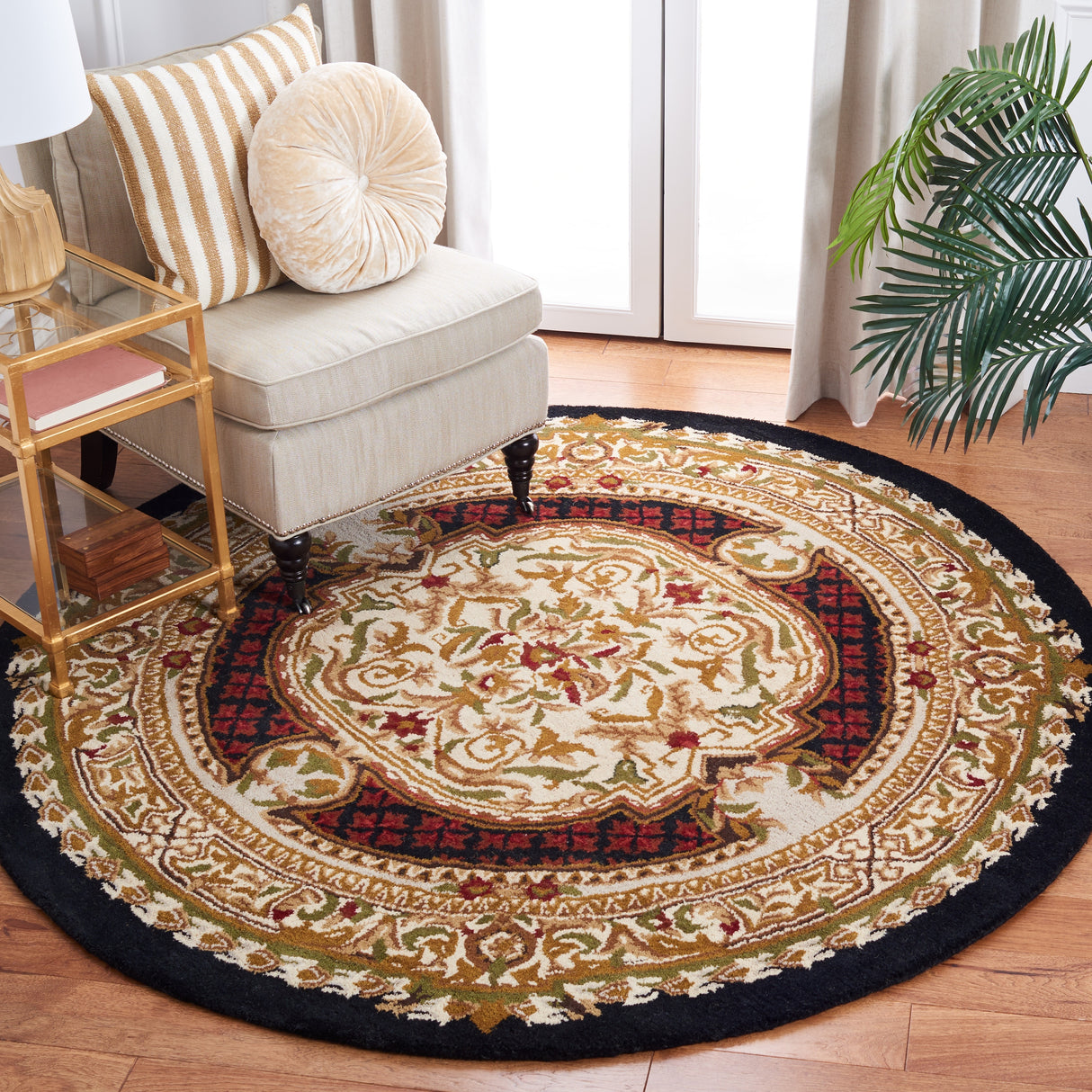 SAFAVIEH Handmade Classic Siss Traditional Oriental Wool Rug