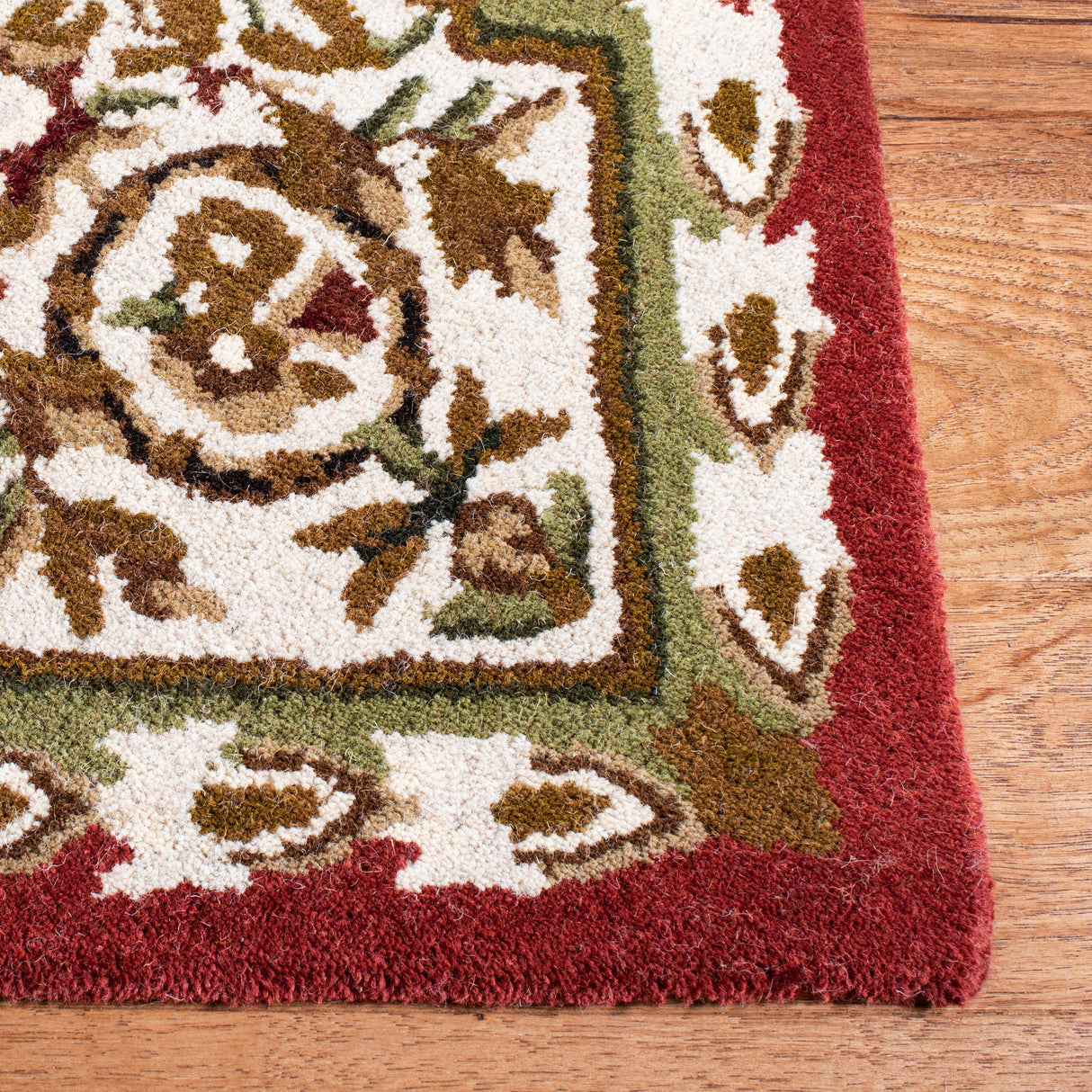 SAFAVIEH Handmade Classic Siss Traditional Oriental Wool Rug