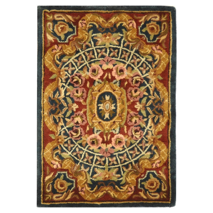 SAFAVIEH Handmade Classic Traiana Traditional Oriental Wool Rug