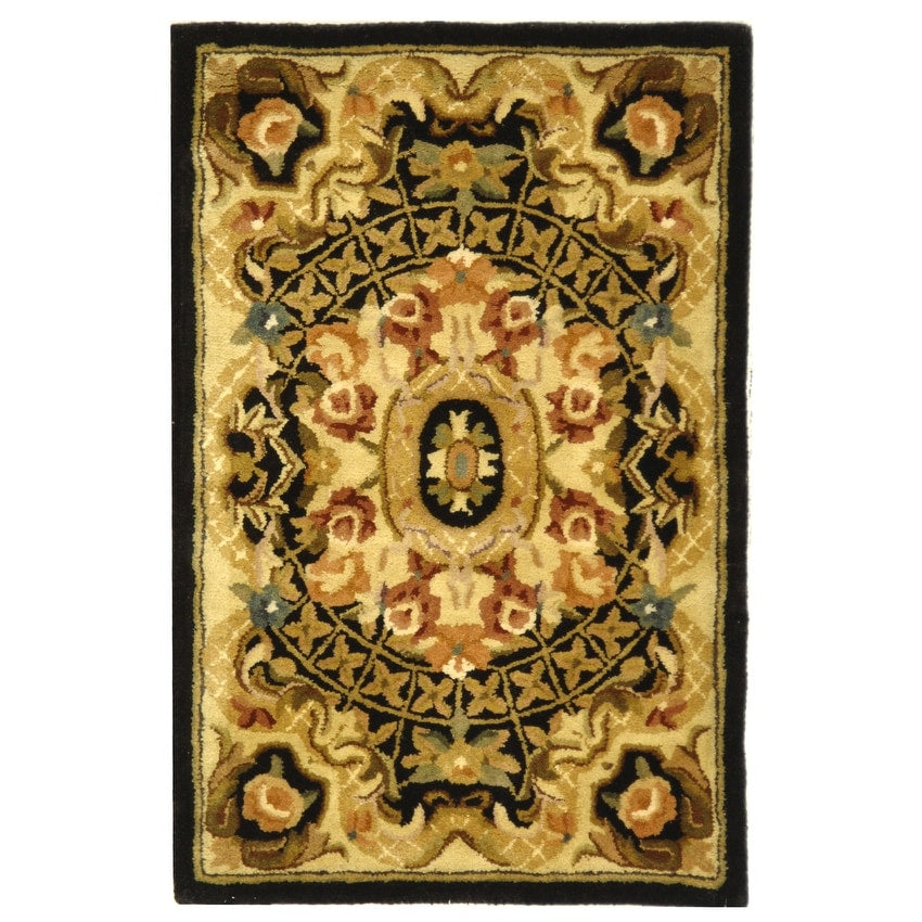 SAFAVIEH Handmade Classic Traiana Traditional Oriental Wool Rug