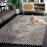 SAFAVIEH Handmade Ebony Nataliea Modern Wool Rug