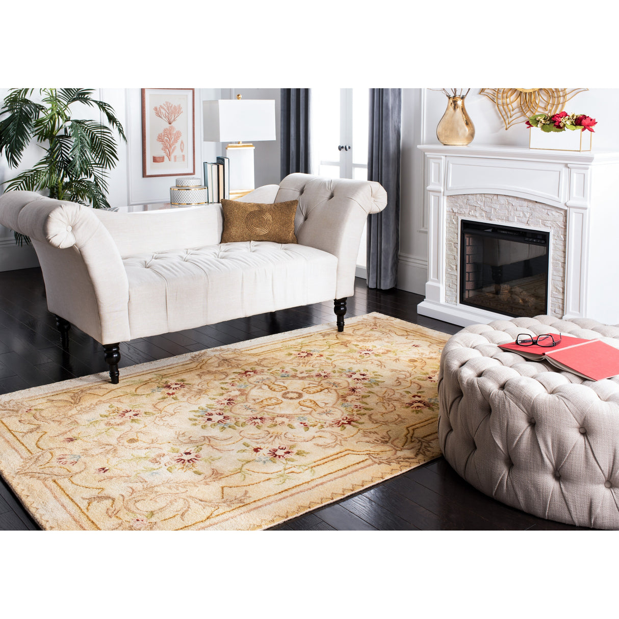 SAFAVIEH Handmade Empire Ffiona Traditional Oriental Wool Rug