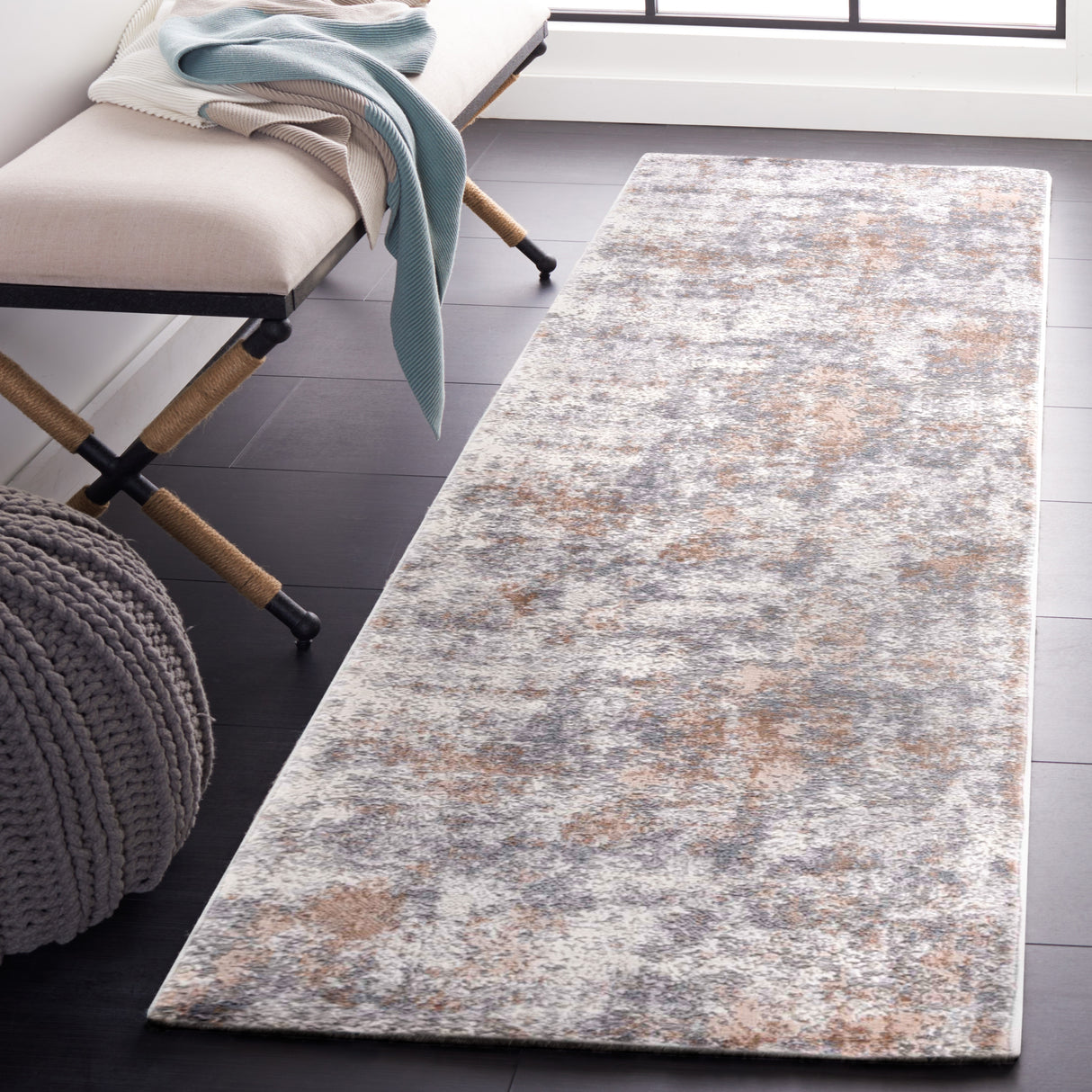 SAFAVIEH Handmade Eternal Sharifah Modern Abstract Rug