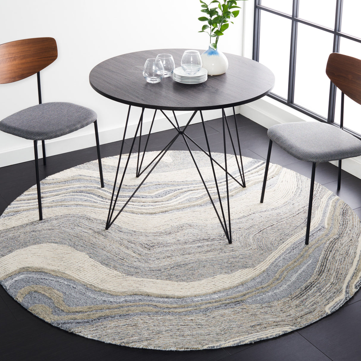 SAFAVIEH Handmade Fifth Avenue Klari Modern Abstract Wool Rug