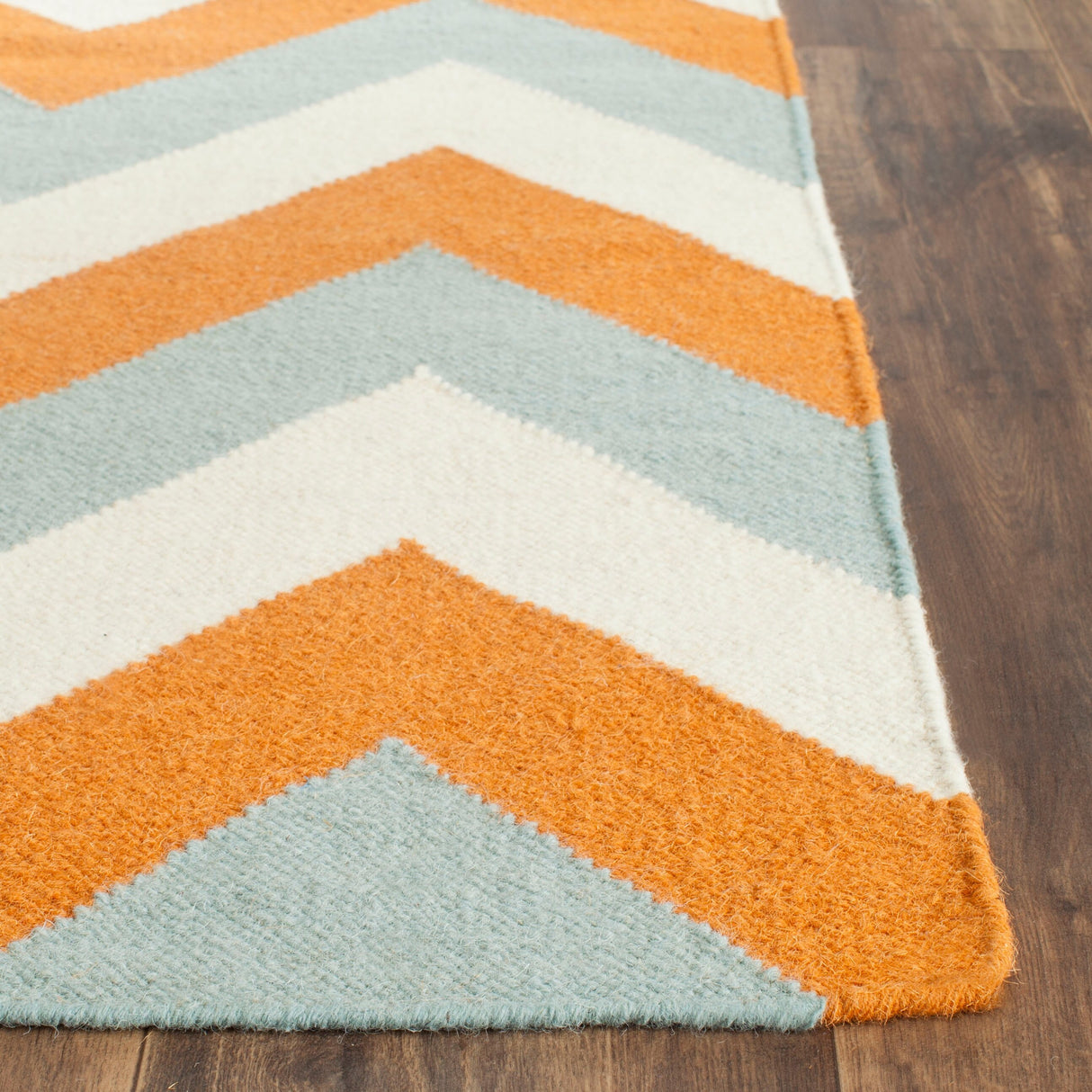 SAFAVIEH Handmade Flatweave Dhurries Alliette Modern Wool Rug