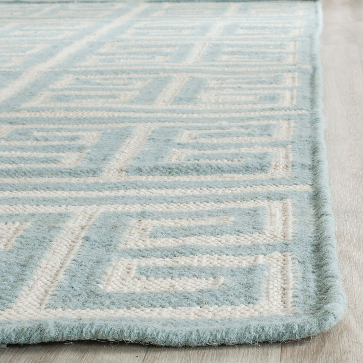 SAFAVIEH Handmade Flatweave Dhurries Oliga Modern Wool Rug