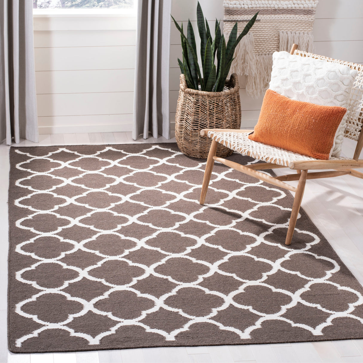 SAFAVIEH Handmade Flatweave Dhurries Potita Modern Moroccan Wool Rug