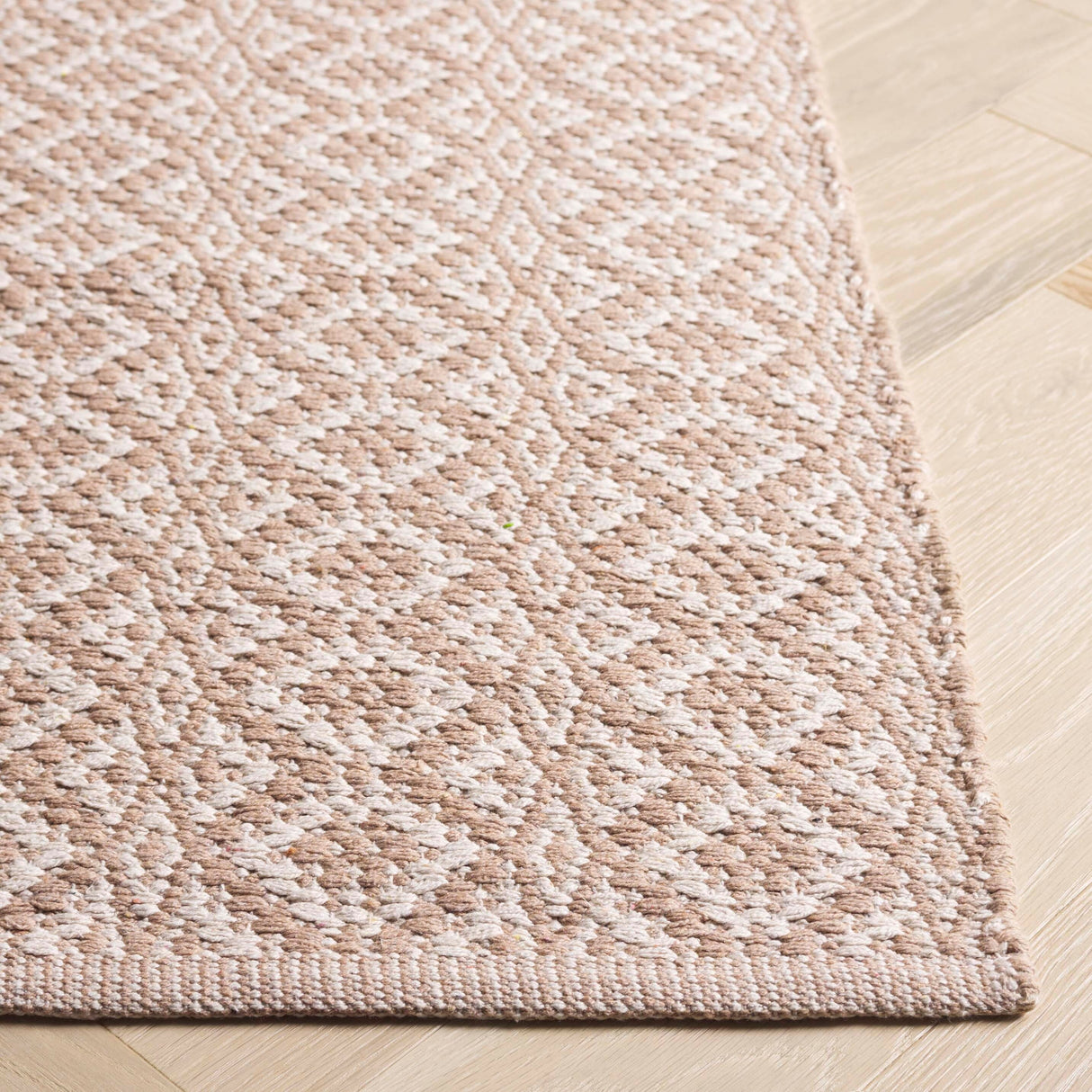 SAFAVIEH Handmade Flatweave Montauk Anky Casual Cotton Rug