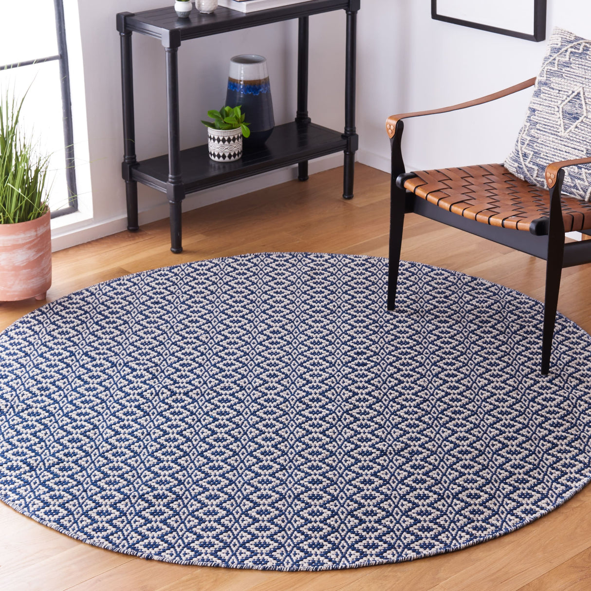 SAFAVIEH Handmade Flatweave Montauk Anky Casual Cotton Rug