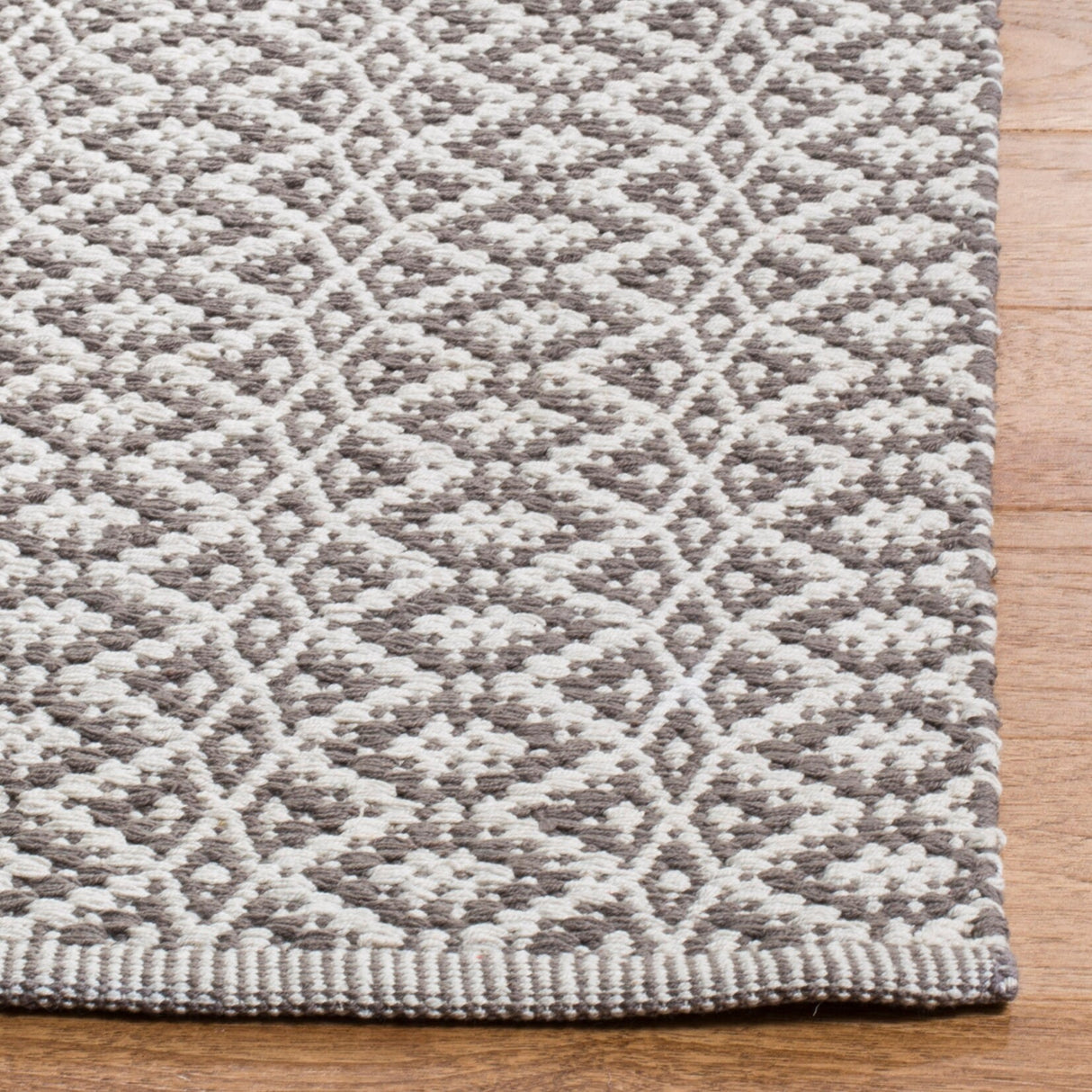 SAFAVIEH Handmade Flatweave Montauk Anky Casual Cotton Rug