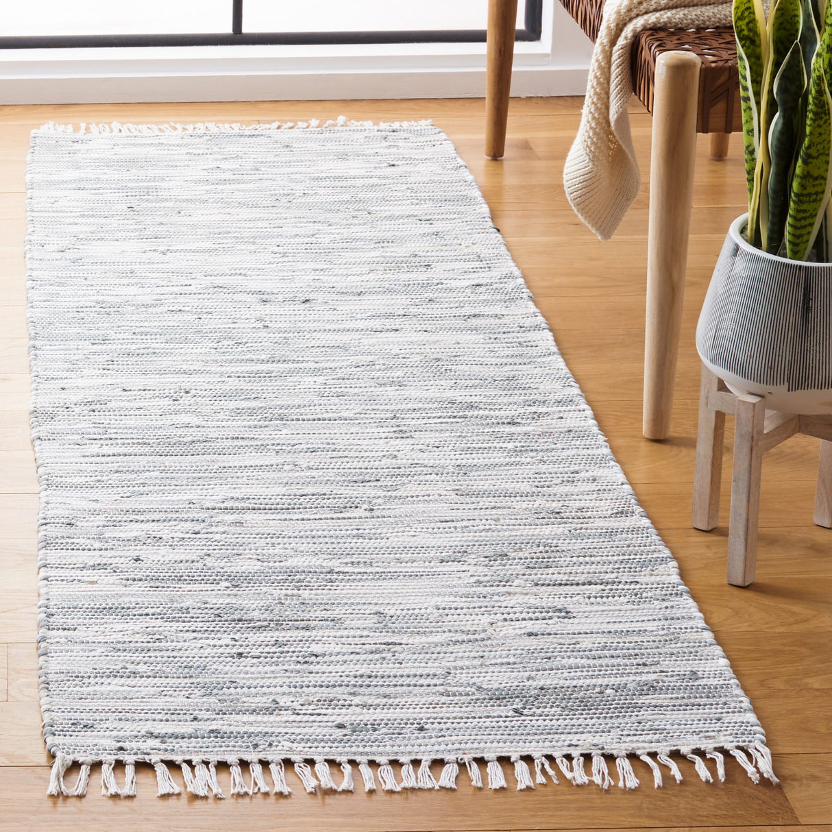 SAFAVIEH Handmade Flatweave Montauk Leon Casual Cotton Rug